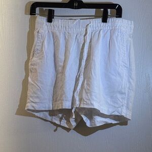 Old Navy Women's White Shorts